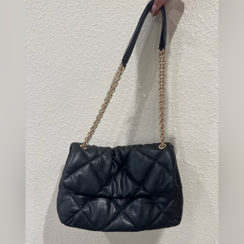 H&M Black Quilted Shoulder Bag with Gold Chain Strap